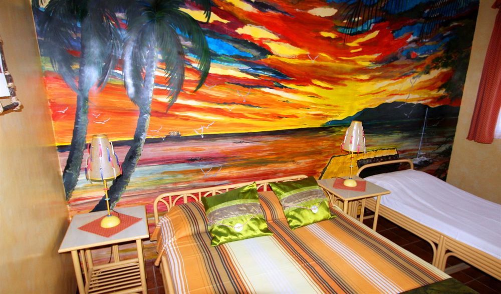 Parrot Paradise Resort Boljoon Exteriér fotografie