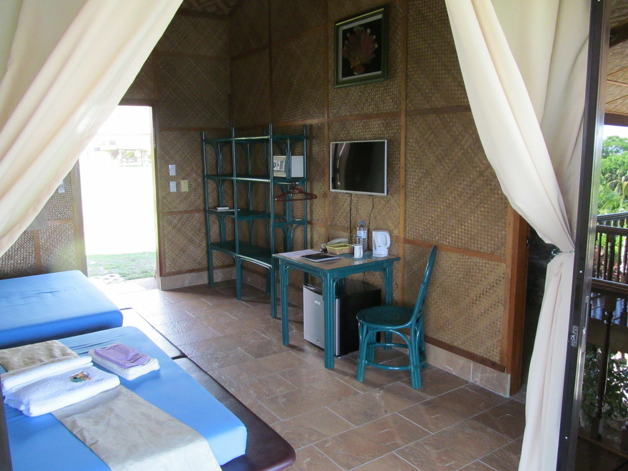 Parrot Paradise Resort Boljoon Exteriér fotografie